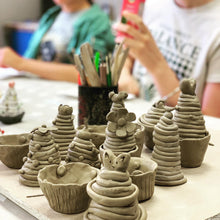 Įkelti vaizdą į galerijos peržiūros priemonę, Vaikų gimtadienis su keramika