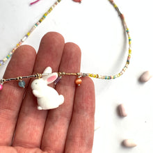 Įkelti vaizdą į galerijos peržiūros priemonę, Little bunny colorful necklace
