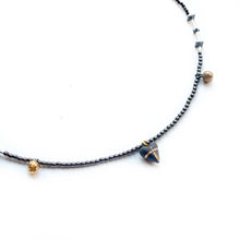 Įkelti vaizdą į galerijos peržiūros priemonę, Mini black heart necklace HOLY THREE