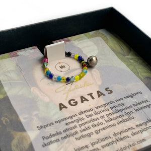Bright agate beads ring with a platinum plated black porcelain bubble "FRIDA"