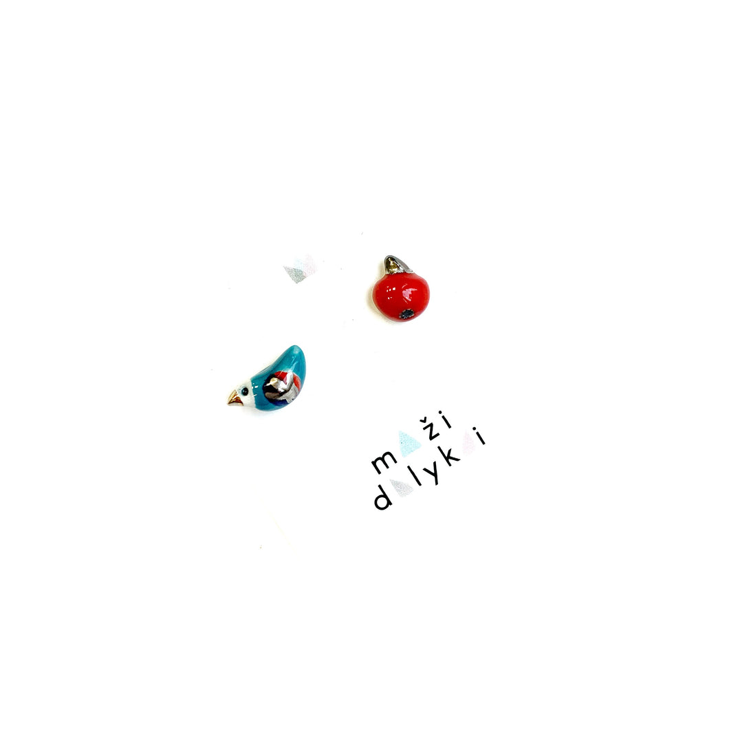 Bright bird and red apple juicy earrings