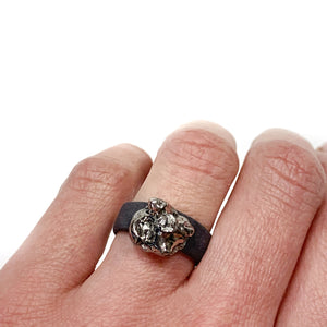 Black porcelain ring with a platinum CLOUD