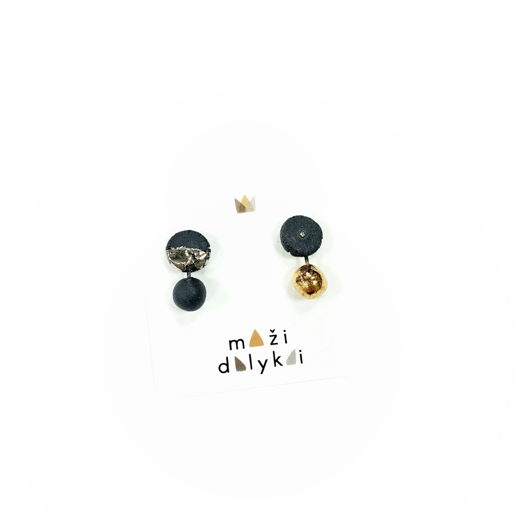Black porcelain mismatched earrings NR.5