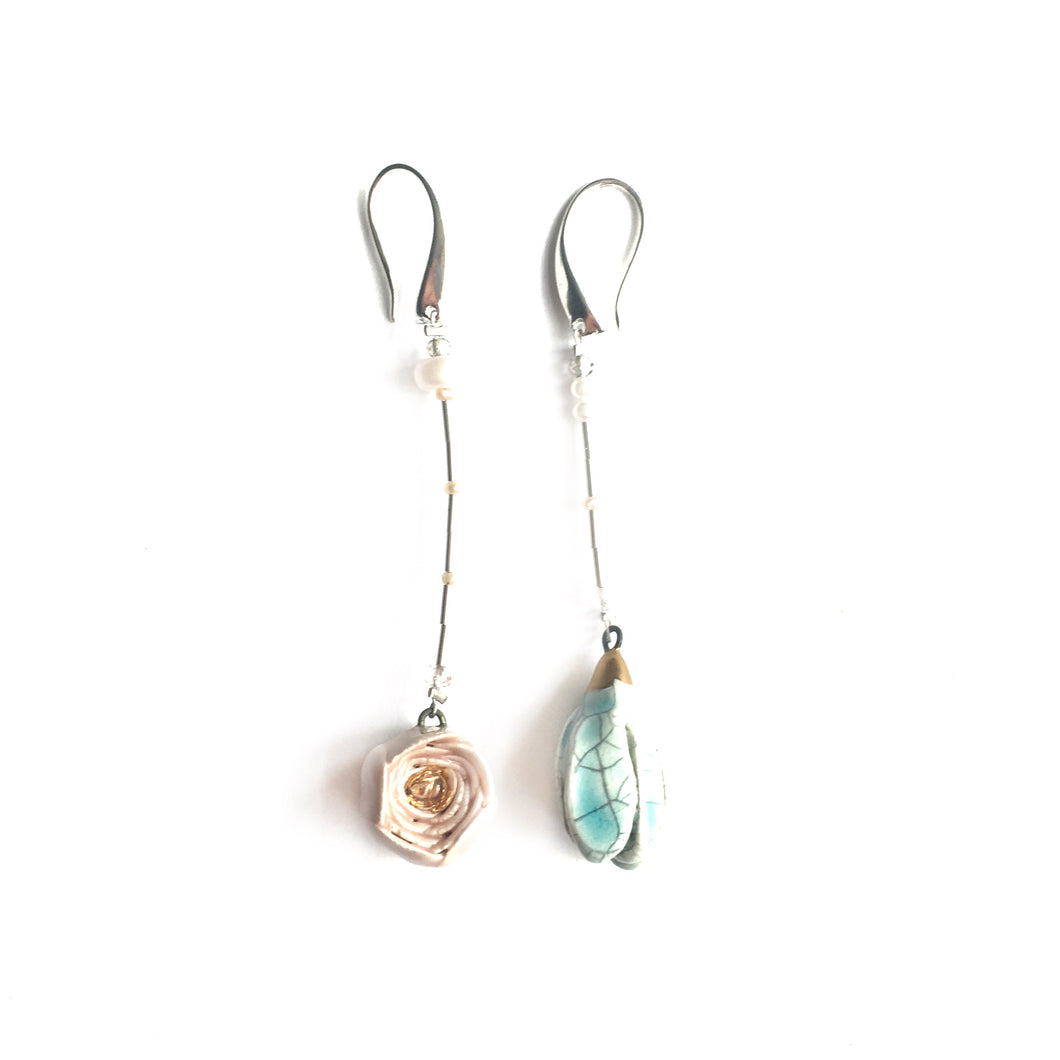 Mismatched ceramic earrings Rose and water magnolia