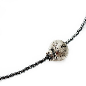 Necklace with a black porcelain GARNET (platinum)