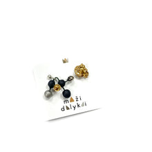 Įkelti vaizdą į galerijos peržiūros priemonę, Black porcelain mismatched earrings MINI VIRUS3