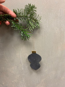 Black porcelain Christmas decoration ANTIENT TOY1