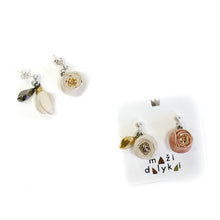 Įkelti vaizdą į galerijos peržiūros priemonę, SUGAR FLOWERS ceramic earrings