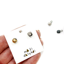 Įkelti vaizdą į galerijos peržiūros priemonę, Black porcelain transformer earrings SIMPLY LEONARDO mixx