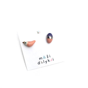 Ceramic mismatched earrings “Peachy bird”