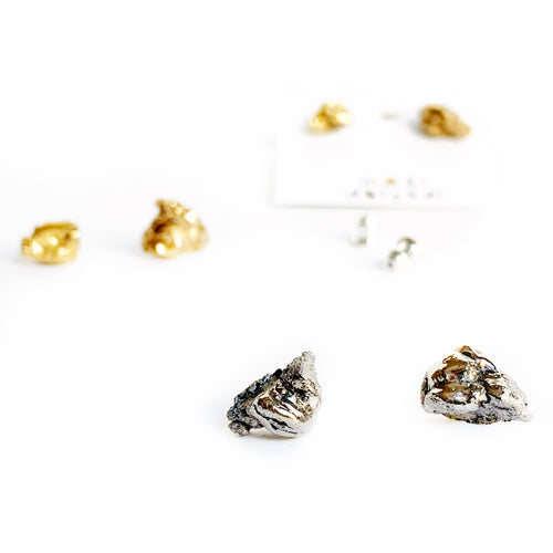 Black porcelain platinum plated unisex earrings 