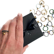 Įkelti vaizdą į galerijos peržiūros priemonę, Beaded aquamarine ring with a black porcelain pendant KONSTANTINAS